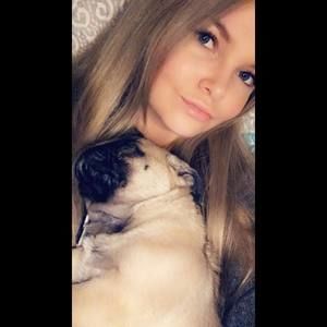 Meet your Posher, Corissa